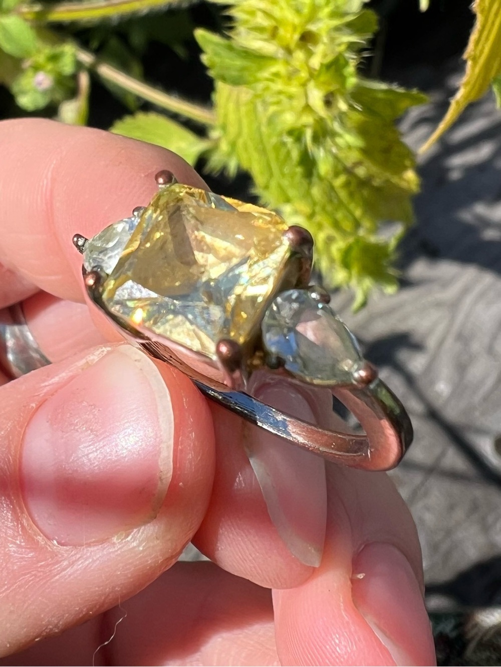 Yellow Stone Ring - Picture 8 of 9